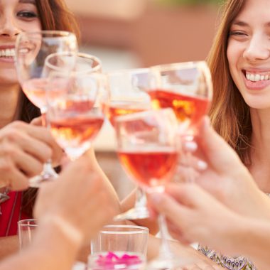 Host a Summer Wine Tasting!