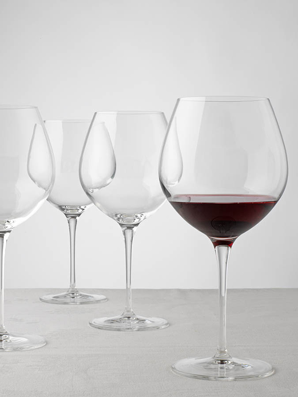 Artisan 5 Star "The Bistro" Stem (Set of 4) - WineShop At Home stemware for the high-style yet casual table
