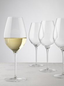 Artisan 5 Star “The Universal" Stem (Set of 4) - WineShop At Home stemware designed to define flavors flawlessly and perfect for every wine