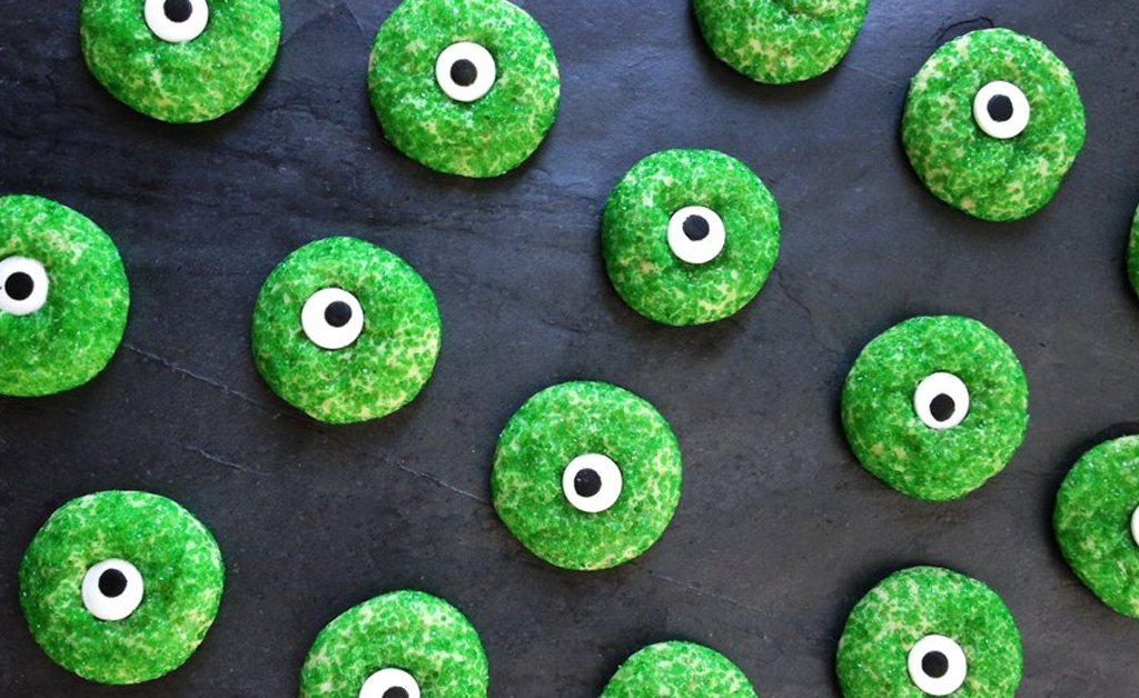 Eerie Eyeball Cookies